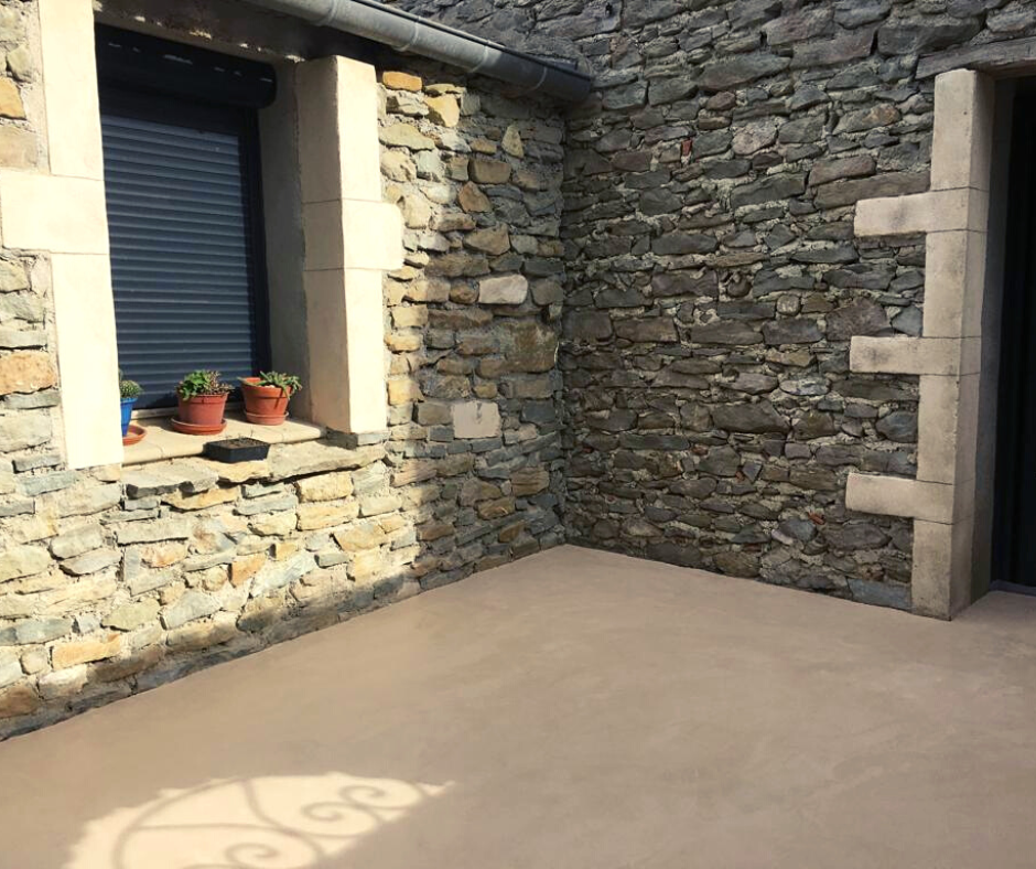 Sol de terrasse dans la Drôme - Couleur coquille 142